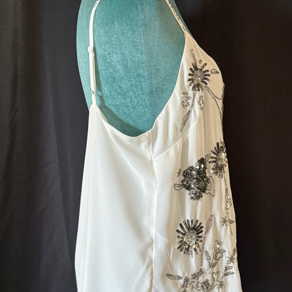 WHBM Sleeveless V-Neck Embellished Cami – Ecru Beaded Floral, Size M - Picture 6 of 14